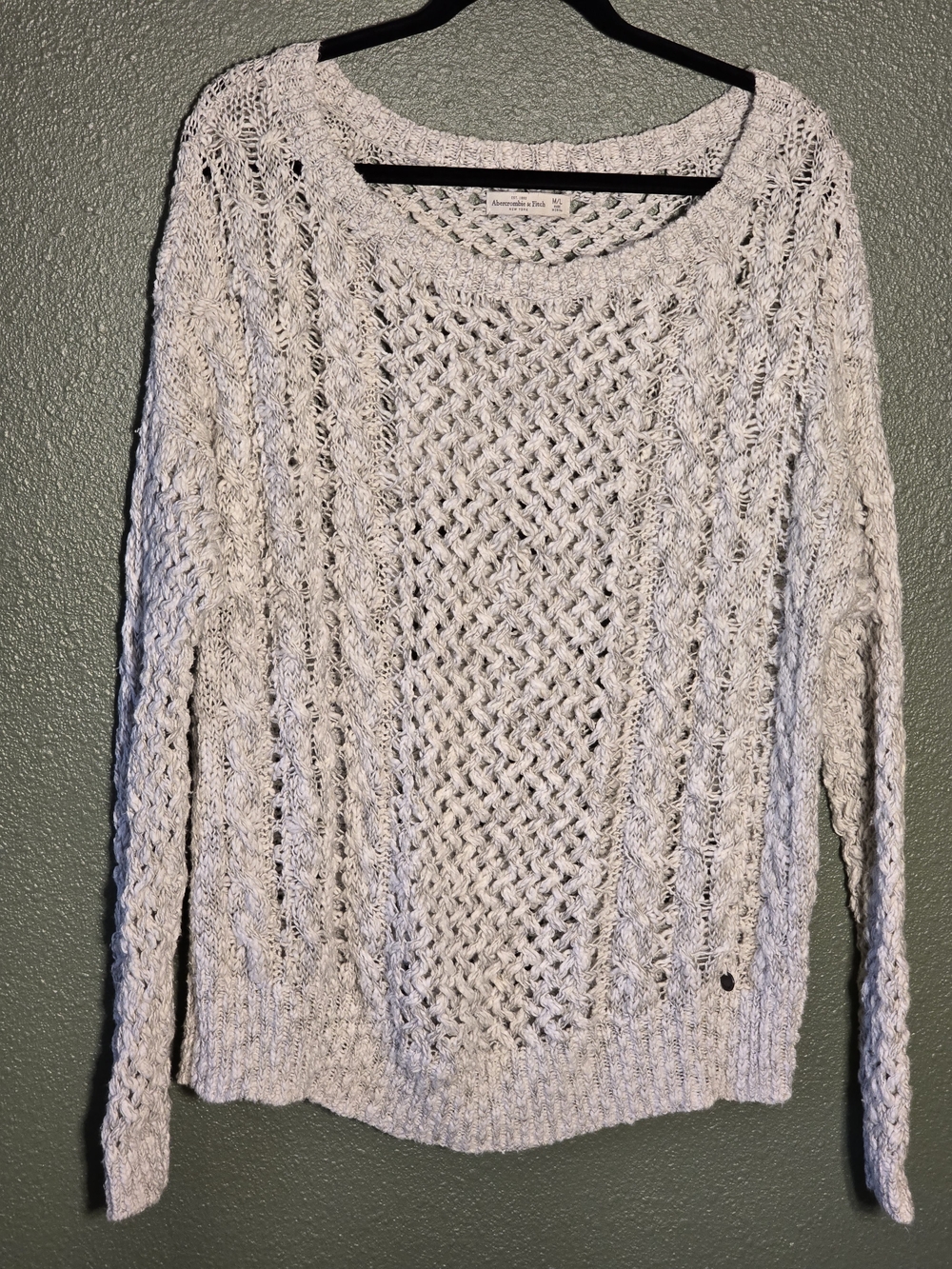 Abercrombie & Fitch Cream Cable Crewneck Sweater